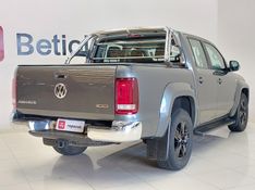 Volkswagen AMAROK 2.0 HIGHLINE 4X4 CD 16V TURBO INTERCOOLER DIESEL 4P AUTOMÁTICO 2018/2019 BETIOLO NOVOS E SEMINOVOS LAJEADO / Carros no Vale