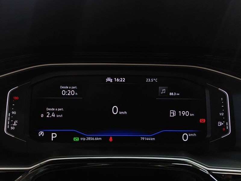 Volkswagen NIVUS 1.0 200 TSI TOTAL FLEX HIGHLINE AUTOMÁTICO 2022/2022 BETIOLO NOVOS E SEMINOVOS LAJEADO / Carros no Vale