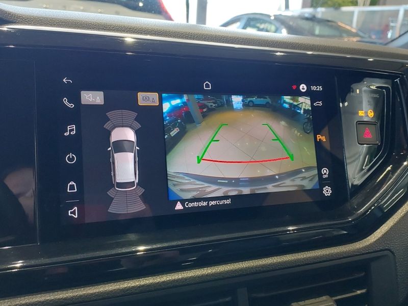 Volkswagen NIVUS 1.0 200 TSI TOTAL FLEX HIGHLINE AUTOMÁTICO 2022/2022 BETIOLO NOVOS E SEMINOVOS LAJEADO / Carros no Vale