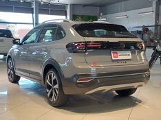 Volkswagen NIVUS 1.0 200 TSI TOTAL FLEX HIGHLINE AUTOMÁTICO 2022/2022 BETIOLO NOVOS E SEMINOVOS LAJEADO / Carros no Vale