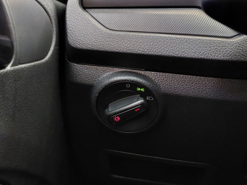 Volkswagen SAVEIRO 1.6 MSI ROBUST CS 16V FLEX 2P MANUAL 2022/2023 BETIOLO NOVOS E SEMINOVOS LAJEADO / Carros no Vale