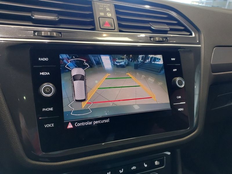 Volkswagen TIGUAN 2.0 350 TSI GASOLINA ALLSPACE R-LINE 4MOTION DSG 2021/2021 BETIOLO NOVOS E SEMINOVOS LAJEADO / Carros no Vale