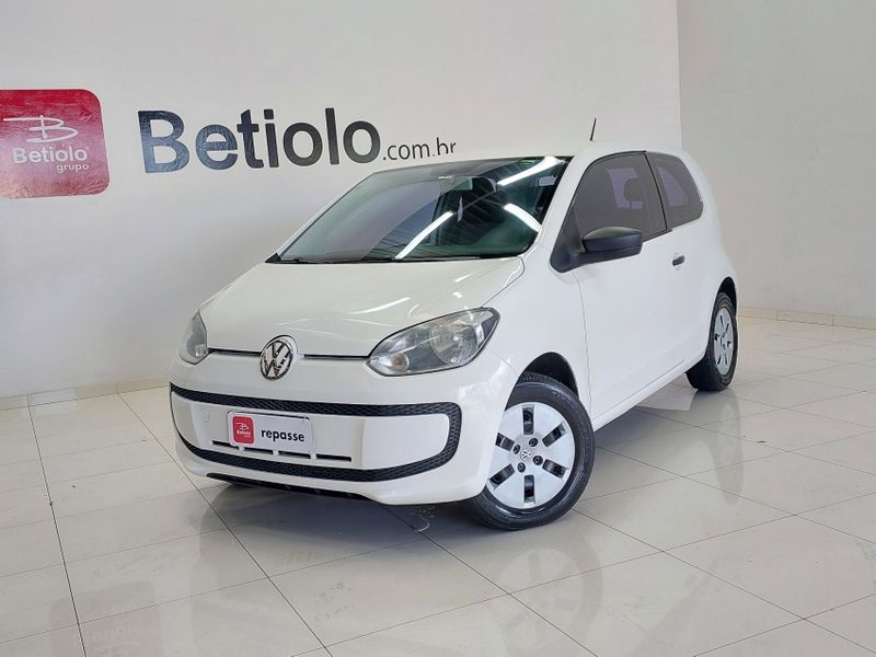 Volkswagen UP 1.0 MPI TAKE UP 12V FLEX 2P MANUAL 2016/2017 BETIOLO NOVOS E SEMINOVOS LAJEADO / Carros no Vale
