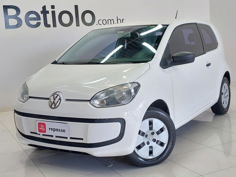 Volkswagen UP 1.0 MPI TAKE UP 12V FLEX 2P MANUAL 2016/2017 BETIOLO NOVOS E SEMINOVOS LAJEADO / Carros no Vale
