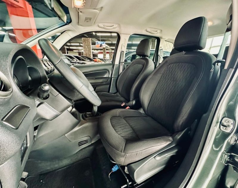 Citroen AIRCROSS 1.6 TENDANCE 16V FLEX 4P MANUAL 2014/2015 CASTELLAN E TOMAZONI MOTORS CAXIAS DO SUL / Carros no Vale