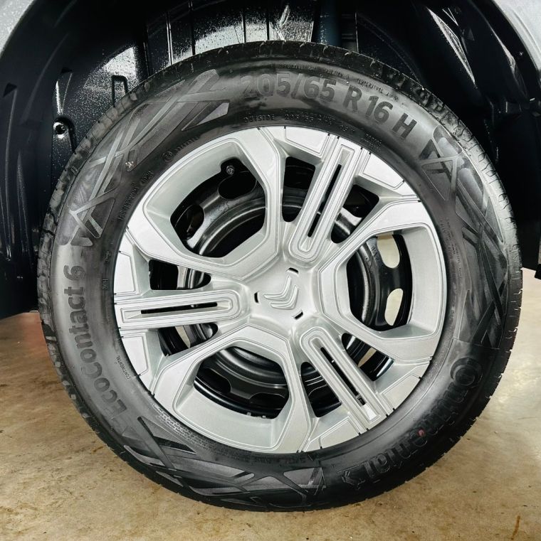 Citroen C3 AIRCROSS 1.0 TURBO 200 FLEX FEEL CVT 2024/2025 CASTELLAN E TOMAZONI MOTORS CAXIAS DO SUL / Carros no Vale