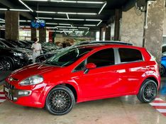 Fiat PUNTO 1.6 ESSENCE 16V FLEX 4P AUTOMATIZADO 2013/2013 CASTELLAN E TOMAZONI MOTORS CAXIAS DO SUL / Carros no Vale