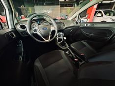 Ford FIESTA 1.6 TI-VCT FLEX SE MANUAL 2019/2019 CASTELLAN E TOMAZONI MOTORS CAXIAS DO SUL / Carros no Vale