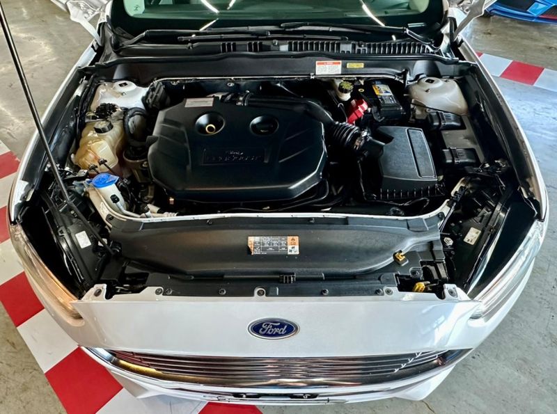 Ford FUSION 2.0 TITANIUM AWD 16V GASOLINA 4P AUTOMÁTICO 2015/2015 CASTELLAN E TOMAZONI MOTORS CAXIAS DO SUL / Carros no Vale Ford FUSION 2.0 TITANIUM AWD 16V GASOLINA 4P AUTOMÁTICO 2015/2015 CASTELLAN E TOMAZONI MOTORS CAXIAS DO SUL / Carros no Vale