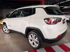JEEP COMPASS 2.0 16V FLEX LONGITUDE AUTOMÁTICO 2020/2021 CASTELLAN E TOMAZONI MOTORS CAXIAS DO SUL / Carros no Vale