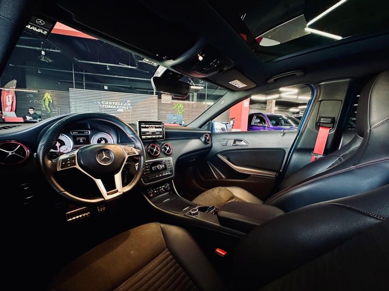 Mercedes-Benz CLASSE A 2.0 250 TURBO SPORT GASOLINA 4P AUTOMATIZADO 2014/2014 CASTELLAN E TOMAZONI MOTORS CAXIAS DO SUL / Carros no Vale