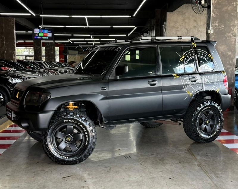 Mitsubishi PAJERO TR4 2.0 4X4 16V 131CV GASOLINA 4P AUTOMÁTICO 2004/2005 CASTELLAN E TOMAZONI MOTORS CAXIAS DO SUL / Carros no Vale