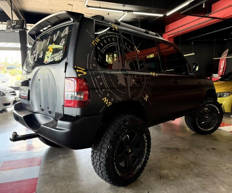 Mitsubishi PAJERO TR4 2.0 4X4 16V 131CV GASOLINA 4P AUTOMÁTICO 2004/2005 CASTELLAN E TOMAZONI MOTORS CAXIAS DO SUL / Carros no Vale