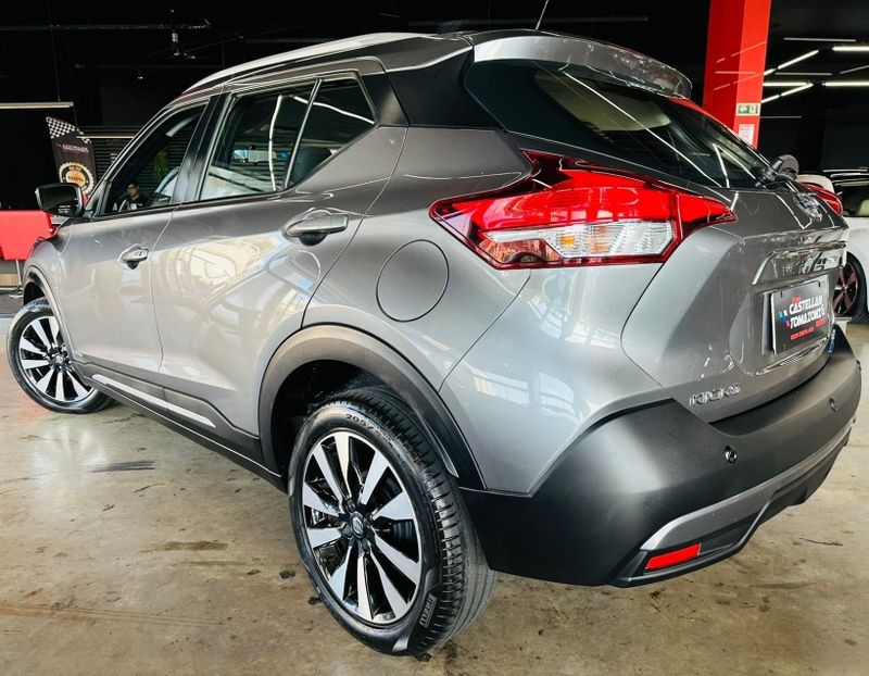 Nissan KICKS 1.6 16V FLEXSTART SV 4P XTRONIC 2016/2017 CASTELLAN E TOMAZONI MOTORS CAXIAS DO SUL / Carros no Vale