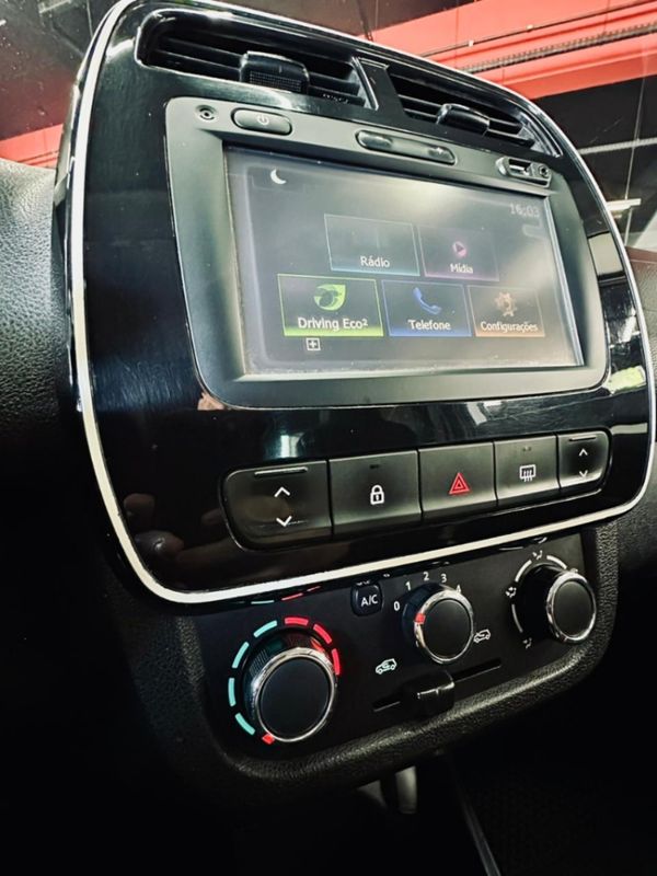 Renault KWID 1.0 12V SCE FLEX INTENSE MANUAL 2018/2019 CASTELLAN E TOMAZONI MOTORS CAXIAS DO SUL / Carros no Vale Renault KWID 1.0 12V SCE FLEX INTENSE MANUAL 2018/2019 CASTELLAN E TOMAZONI MOTORS CAXIAS DO SUL / Carros no Vale