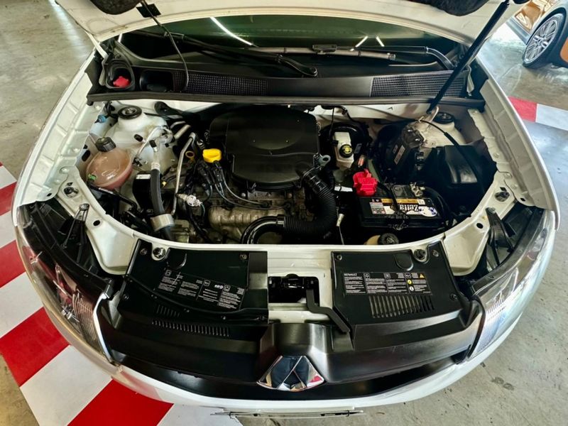 Renault SANDERO 1.6 GT LINE LIMITED FLEX 4P MANUAL 2015/2016 CASTELLAN E TOMAZONI MOTORS CAXIAS DO SUL / Carros no Vale Renault SANDERO 1.6 GT LINE LIMITED FLEX 4P MANUAL 2015/2016 CASTELLAN E TOMAZONI MOTORS CAXIAS DO SUL / Carros no Vale