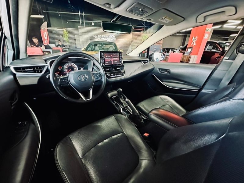 Toyota COROLLA 2.0 VVT-IE FLEX XEI DIRECT SHIFT 2019/2020 CASTELLAN E TOMAZONI MOTORS CAXIAS DO SUL / Carros no Vale