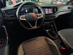 Volkswagen NIVUS 1.0 200 TSI TOTAL FLEX HIGHLINE AUTOMÁTICO 2024/2024 CASTELLAN E TOMAZONI MOTORS CAXIAS DO SUL / Carros no Vale