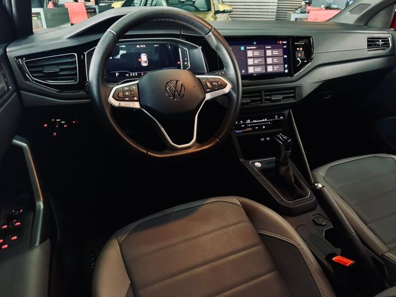 Volkswagen NIVUS 1.0 200 TSI TOTAL FLEX HIGHLINE AUTOMÁTICO 2024/2024 CASTELLAN E TOMAZONI MOTORS CAXIAS DO SUL / Carros no Vale