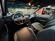 Volkswagen NIVUS 1.0 200 TSI TOTAL FLEX HIGHLINE AUTOMÁTICO 2024/2024 CASTELLAN E TOMAZONI MOTORS CAXIAS DO SUL / Carros no Vale