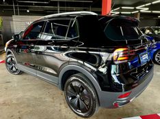 Volkswagen T-CROSS 1.4 250 TSI TOTAL FLEX HIGHLINE AUTOMÁTICO 2022/2022 CASTELLAN E TOMAZONI MOTORS CAXIAS DO SUL / Carros no Vale
