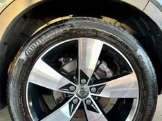 Volvo XC40 1.5 T5 RECHARGE INSCRIPTION GEARTRONIC 2021/2022 CASTELLAN E TOMAZONI MOTORS CAXIAS DO SUL / Carros no Vale