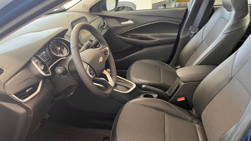 Chevrolet ONIX 1.0 TURBO FLEX PLUS LTZ AUTOMÁTICO 2024/2025 DRSUL SEMINOVOS CAXIAS DO SUL – LAJEADO – SANTA CRUZ DO SUL / Carros no Vale