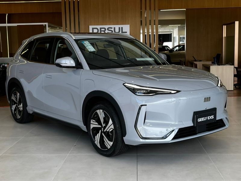 Geely EX5 60,22 KW ELÉTRICO MAX 2025/2026 DRSUL SEMINOVOS CAXIAS DO SUL – LAJEADO – SANTA CRUZ DO SUL / Carros no Vale Geely EX5 60,22 KW ELÉTRICO MAX 2025/2026 DRSUL SEMINOVOS CAXIAS DO SUL – LAJEADO – SANTA CRUZ DO SUL / Carros no Vale