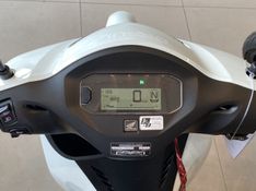 Honda Motos Biz 125 ES 2025/2025 DRSUL SEMINOVOS CAXIAS DO SUL – LAJEADO – SANTA CRUZ DO SUL / Carros no Vale