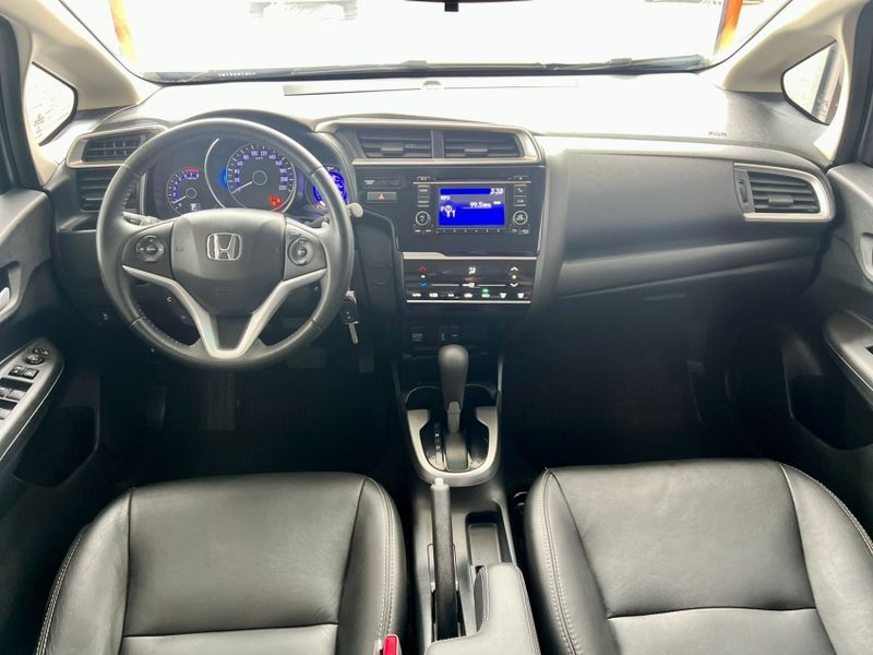 Honda FIT 1.5 EX 16V FLEX 4P AUTOMÁTICO 2017/2018 DRSUL SEMINOVOS CAXIAS DO SUL – LAJEADO – SANTA CRUZ DO SUL / Carros no Vale