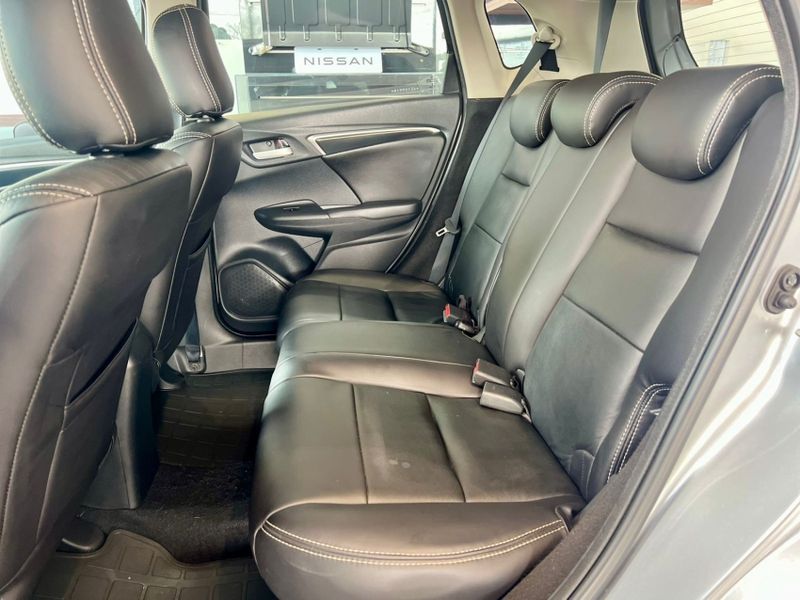 Honda FIT 1.5 EX 16V FLEX 4P AUTOMÁTICO 2017/2018 DRSUL SEMINOVOS CAXIAS DO SUL – LAJEADO – SANTA CRUZ DO SUL / Carros no Vale