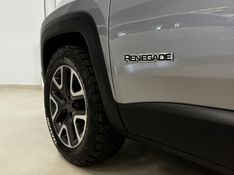 JEEP RENEGADE 1.8 16V FLEX LONGITUDE 4P AUTOMÁTICO 2021/2021 DRSUL SEMINOVOS CAXIAS DO SUL – LAJEADO – SANTA CRUZ DO SUL / Carros no Vale