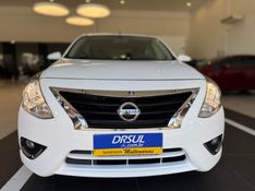 Nissan VERSA 1.6 16V FLEXSTART SL 4P XTRONIC 2019/2020 DRSUL SEMINOVOS CAXIAS DO SUL – LAJEADO – SANTA CRUZ DO SUL / Carros no Vale