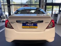 Nissan VERSA 1.6 16V FLEXSTART SL 4P XTRONIC 2019/2020 DRSUL SEMINOVOS CAXIAS DO SUL – LAJEADO – SANTA CRUZ DO SUL / Carros no Vale