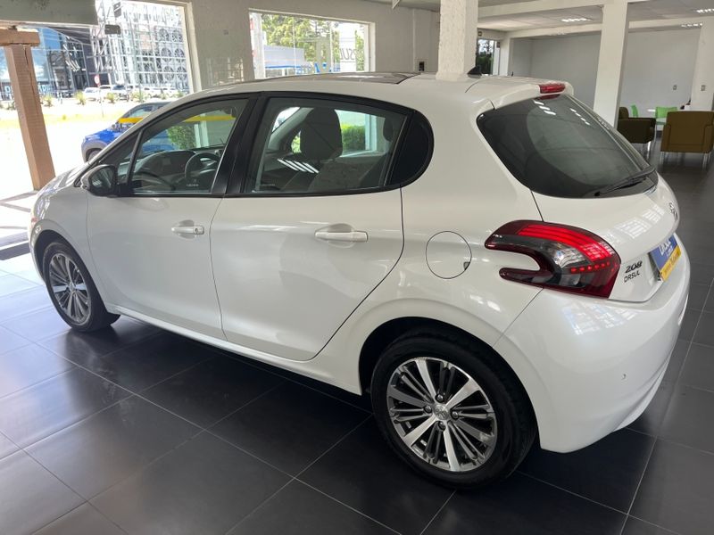 Peugeot 208 1.6 GRIFFE 16V FLEX 4P AUTOMÁTICO 2019/2020 DRSUL SEMINOVOS CAXIAS DO SUL – LAJEADO – SANTA CRUZ DO SUL / Carros no Vale