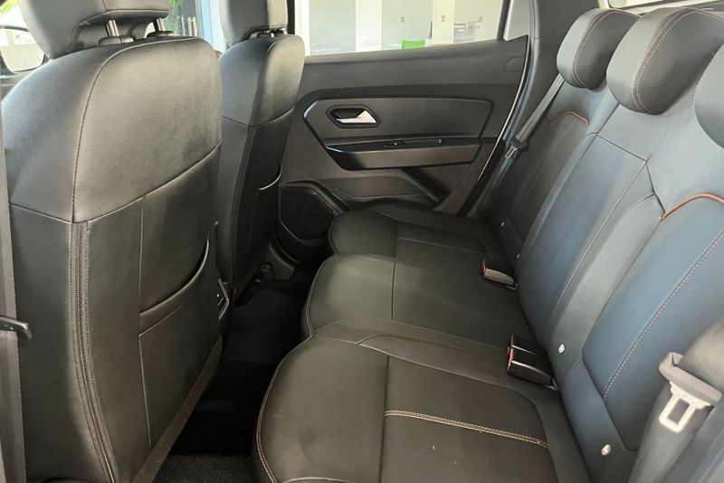 Renault DUSTER 1.3 TCE FLEX ICONIC X-TRONIC 2023/2024 DRSUL SEMINOVOS CAXIAS DO SUL – LAJEADO – SANTA CRUZ DO SUL / Carros no Vale