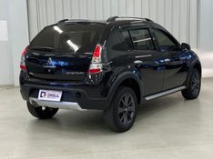 Renault SANDERO 1.6 STEPWAY TWEED 16V FLEX 4P AUTOMÁTICO 2014/2014 DRSUL SEMINOVOS CAXIAS DO SUL – LAJEADO – SANTA CRUZ DO SUL / Carros no Vale