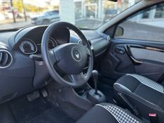 Renault SANDERO 1.6 STEPWAY TWEED 16V FLEX 4P AUTOMÁTICO 2014/2014 DRSUL SEMINOVOS CAXIAS DO SUL – LAJEADO – SANTA CRUZ DO SUL / Carros no Vale