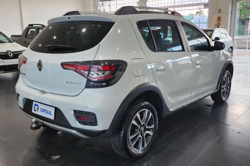 Renault STEPWAY 1.6 16V SCE FLEX ICONIC X-TRONIC 2020/2021 DRSUL SEMINOVOS CAXIAS DO SUL – LAJEADO – SANTA CRUZ DO SUL / Carros no Vale