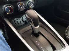 Chevrolet ONIX 1.0 TURBO FLEX LTZ AUTOMÁTICO 2024/2025 ADVANT AUTOMÓVEIS CAXIAS DO SUL / Carros no Vale