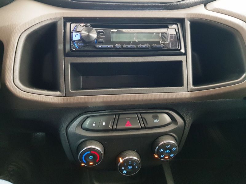 Chevrolet PRISMA 1.0 MPFI LT 8V FLEX 4P MANUAL 2016/2016 ADVANT AUTOMÓVEIS CAXIAS DO SUL / Carros no Vale