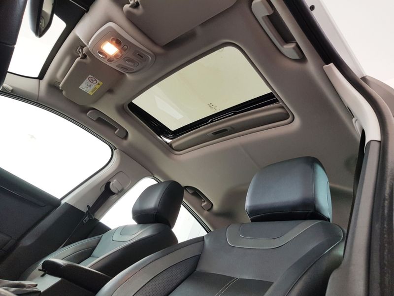 Citroen C4 LOUNGE 1.6 THP FLEX EXCLUSIVE BVA 2017/2018 ADVANT AUTOMÓVEIS CAXIAS DO SUL / Carros no Vale Citroen C4 LOUNGE 1.6 THP FLEX EXCLUSIVE BVA 2017/2018 ADVANT AUTOMÓVEIS CAXIAS DO SUL / Carros no Vale