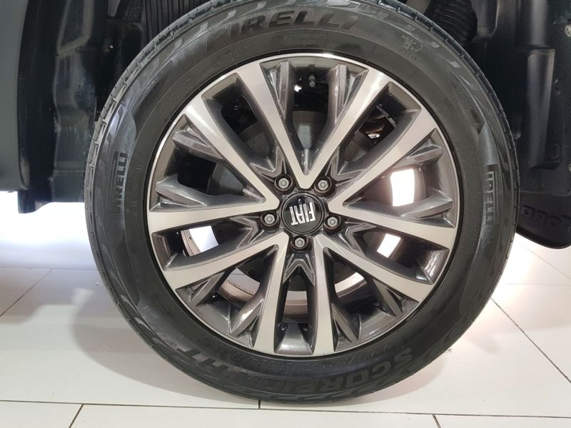 Fiat TORO 2.0 16V TURBO DIESEL RANCH 4WD AT9 2022/2022 ADVANT AUTOMÓVEIS CAXIAS DO SUL / Carros no Vale