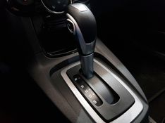 Ford FIESTA 1.6 TITANIUM HATCH 16V FLEX 4P POWERSHIFT 2014/2015 ADVANT AUTOMÓVEIS CAXIAS DO SUL / Carros no Vale