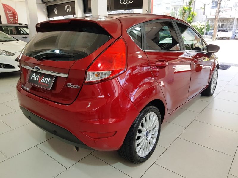 Ford FIESTA 1.6 TITANIUM HATCH 16V FLEX 4P POWERSHIFT 2014/2015 ADVANT AUTOMÓVEIS CAXIAS DO SUL / Carros no Vale