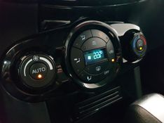 Ford FIESTA 1.6 TITANIUM HATCH 16V FLEX 4P POWERSHIFT 2014/2015 ADVANT AUTOMÓVEIS CAXIAS DO SUL / Carros no Vale