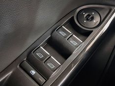 Ford FOCUS 2.0 TITANIUM 16V FLEX 4P POWERSHIFT 2015/2016 ADVANT AUTOMÓVEIS CAXIAS DO SUL / Carros no Vale