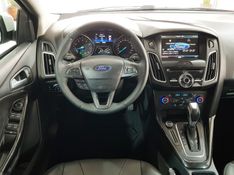 Ford FOCUS 2.0 TITANIUM 16V FLEX 4P POWERSHIFT 2015/2016 ADVANT AUTOMÓVEIS CAXIAS DO SUL / Carros no Vale