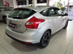 Ford FOCUS 2.0 TITANIUM 16V FLEX 4P POWERSHIFT 2015/2015 ADVANT AUTOMÓVEIS CAXIAS DO SUL / Carros no Vale