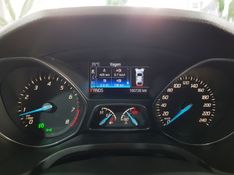 Ford FOCUS 2.0 TITANIUM 16V FLEX 4P POWERSHIFT 2015/2015 ADVANT AUTOMÓVEIS CAXIAS DO SUL / Carros no Vale